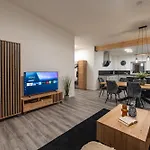 Apartament Bps Apartment#7 Skyline Penthouse - Luxurioeses Penthouse Mit Mit Modernem Skyline-flair *