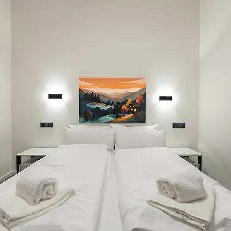 Apartamento #7 Jsliving Deluxe - Penthouse Mit Dachterrasse Und Panoramablick Kochinsel Badewanne Highspeedwlan Horb am Neckar