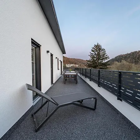#7 Jsliving Deluxe - Penthouse Mit Dachterrasse Und Panoramablick Kochinsel Badewanne Highspeedwlan Apartamento Horb am Neckar